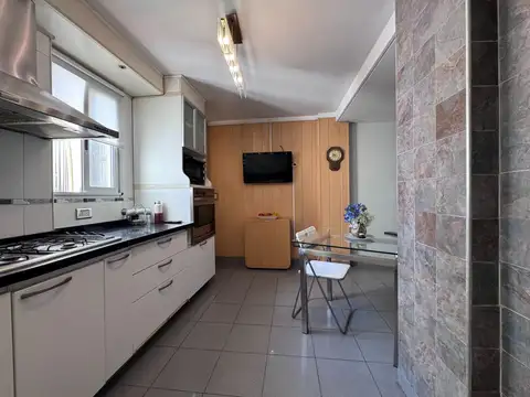 Departamento en Venta en Flores, USD 195.000