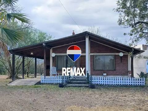 Alquiler Casa Dos Dormitorios en Campo Quijano