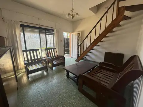 Depto Tipo Casa en Venta de 4 dormitorios