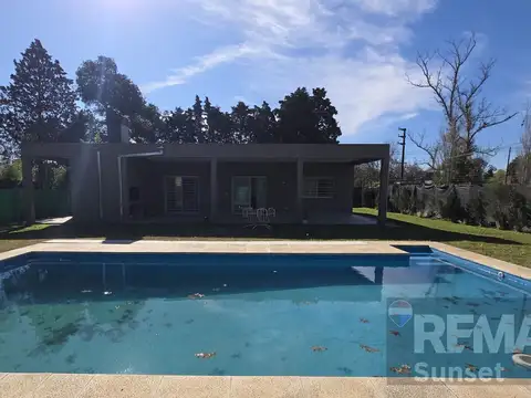 CASA EN VENTA EZEIZA 2 AMBIENTES