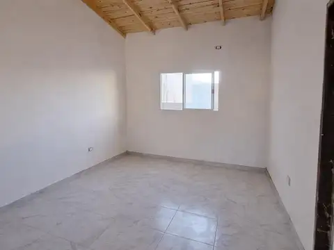 Depto Tipo Casa en Alquiler de 3 dormitorios