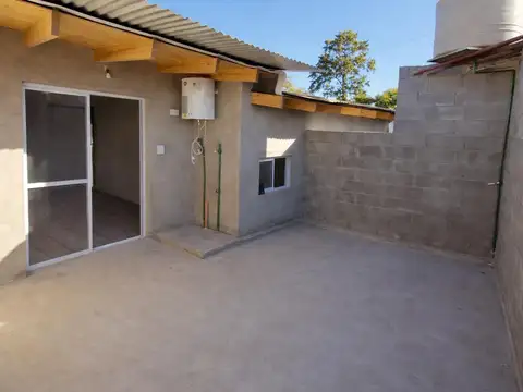 Depto Tipo Casa en Alquiler A Estrenar