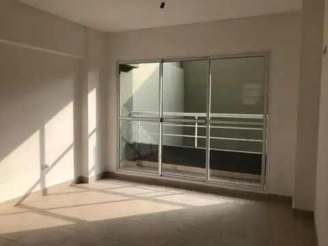 1 ambiente a estrenar, con balcon - Villa Luro