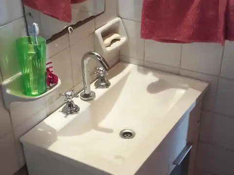 Departamento 4 ambientes con 1 baño