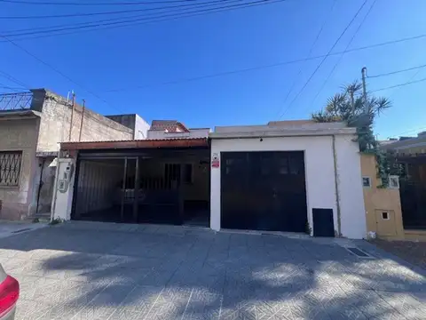 Venta Casa Ideal 2 Familas C/fondo En San Martin Villa Maipu