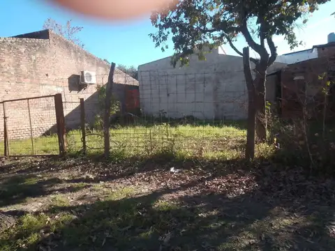 TERRENO 216m2 en BV. POETA JULIO MIGNO SAN JAVIER