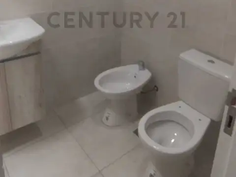 ALEM 1300, Piso 0