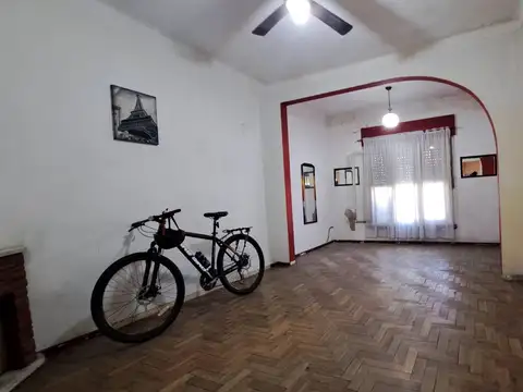 Casa en Venta en Villa Sarmiento, USD 165.000