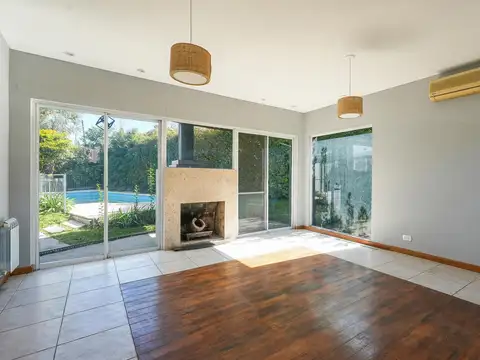 Casa en Venta en San Carlos Country Club, USD 275.000
