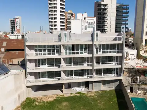 EMPRENDIMIENTO EN ARROYITO, VISTA RIO Y CON COCHERA!