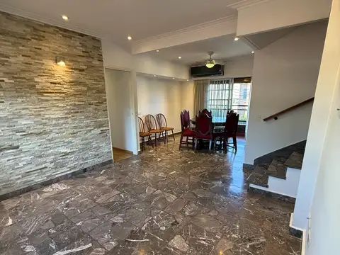 PH 3 Ambientes + Local en Planta Baja o Cochera Doble + Quincho y Parrilla