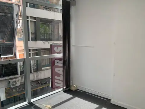 Oficina en Alquiler en Centro, $ 1.620.000