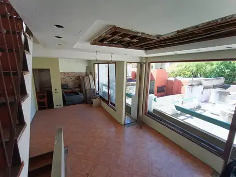 Depto Tipo Casa en Venta al Este