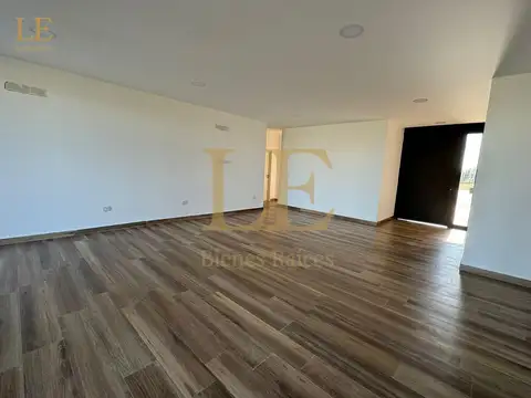 Casa en Alquiler en El Naudir, USD 1.350