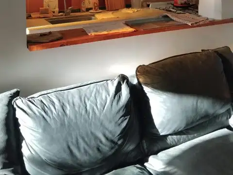 Casa en venta - 2 Dormitorios 1 Baño - Las Toninas