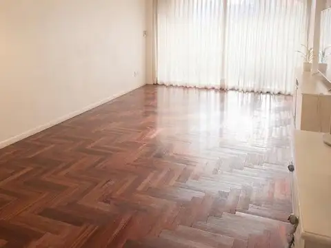 Departamento en Alquiler de 3 dormitorios