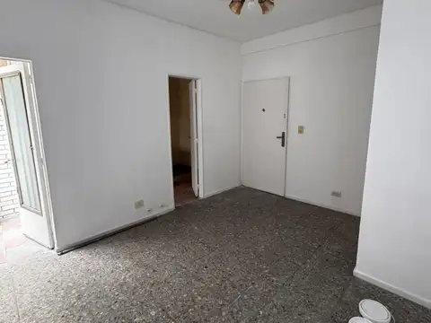 Departamento en Venta en Monte Castro, USD 62.000