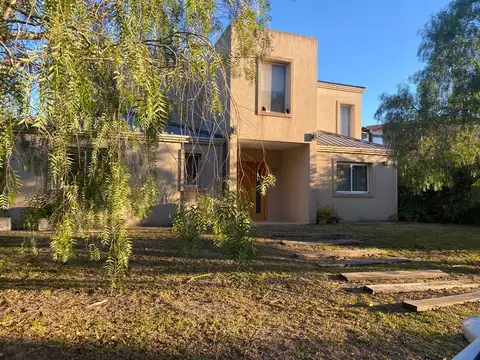 Aristobulo del Valle 4500