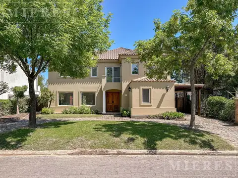 Casa en Alquiler en San Isidro Labrador, Villanueva.