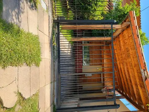 Depto Tipo Casa en Venta al Noreste
