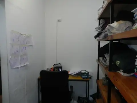 Local en Venta Via Pública