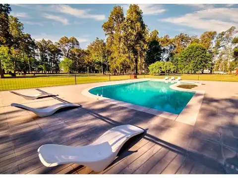 Terreno en Venta en Los Tres Pinos, USD 35.000