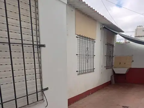 PH tipo CASA 3 AMB. en planta baja