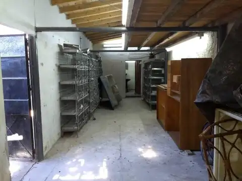 Depósito Galpón  en Venta ubicado en Quilmes Oeste, Quilmes, G.B.A. Zona Sur - SVN0404_LP584191_1