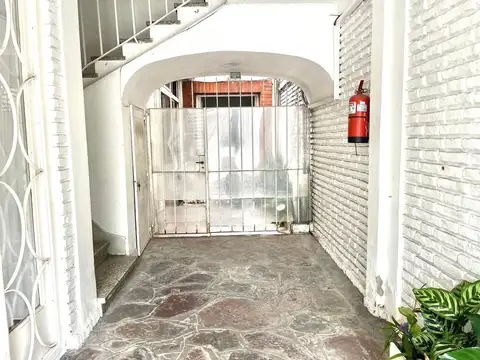 Depto Tipo Casa en Venta 38 años