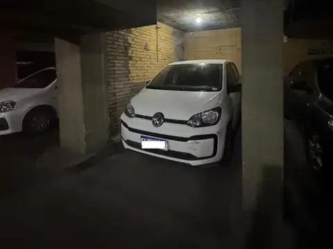 COCHERA EN VENTA - CORIENTES AL 500 - BARRIO NORTE