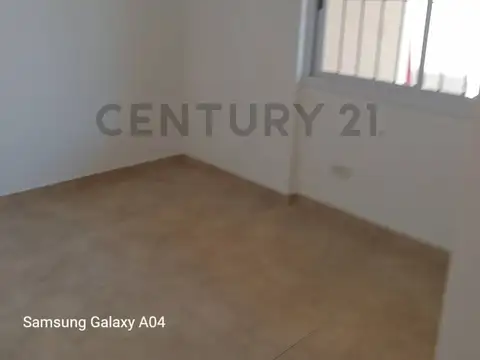 VENTA CASA 4 AMBIENTES SAN ANTONIO DE  PADUA/  GARAGE PATIO FINANCIACIÓN 35%