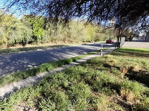 Terreno en Venta 30  mts Fondo