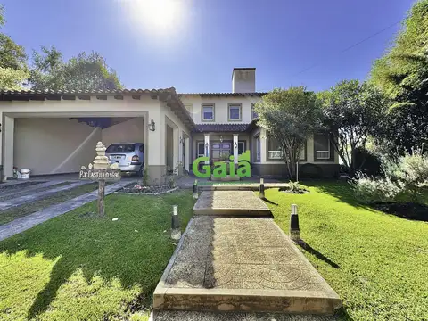 CASA- TERRENO 1500 M2- VAQUEROS- CASA PJE CASTILLO