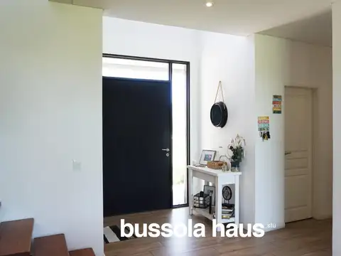 Casa en Alquiler Temporal con 1 cochera