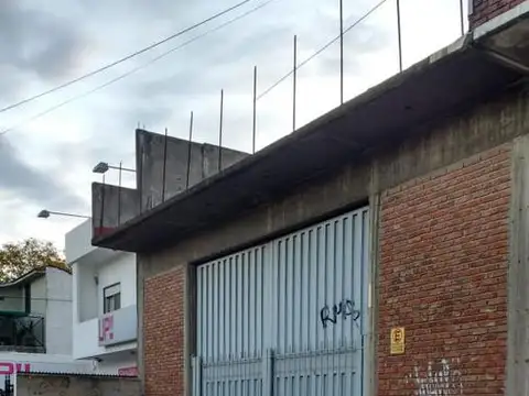 JOSE MARMOL: GALPON  CON LOCAL EN ALQUILER, LOTE 20X 60 M2. CONSULTE 