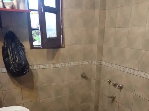 Depto Tipo Casa 3 ambientes con 2 baños