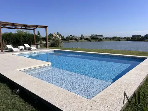 Venta Casa a la laguna en Horizontes al Sur 3 Dormitorios Canning
