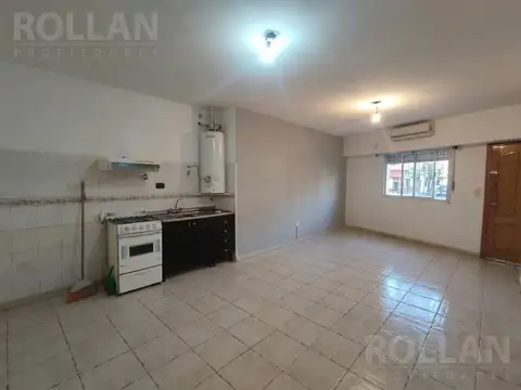 Depto Tipo Casa en Venta de 2 ambientes