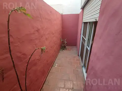 Depto Tipo Casa en Venta en Carapachay, USD 60.000