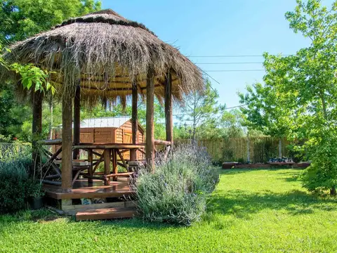 Quinta en Alquiler Temporal en Francisco Álvarez, USD 2.300