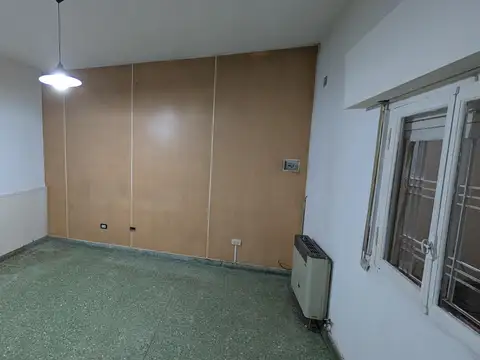Depto Tipo Casa en Venta en Lanús Oeste, USD 44.900