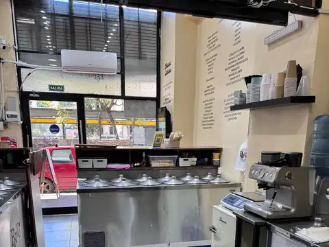 Local en Alquiler 40 años