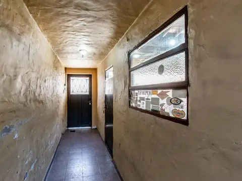 Casa 4 ambientes con 1 baño