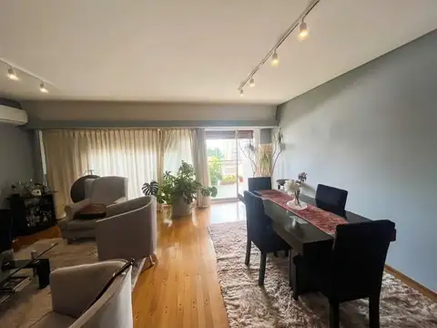 Departamento 4 ambientes con 2 baños