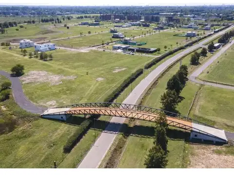 LOTE 830M² EN LOS PASOS DEL JOCKEY