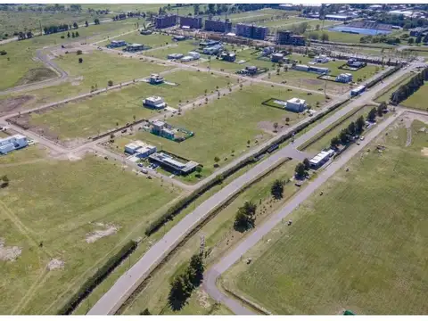 Terreno en Venta 20  mts Frente