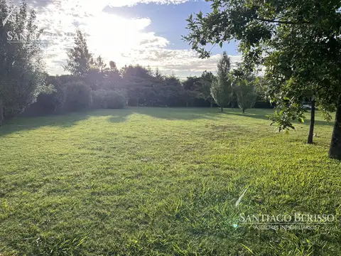 Terreno en Venta en Campana, USD 42.000