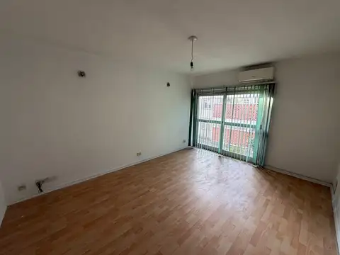Departamento Reciclado en Venta 3 Dormitorios – Apto Crédito