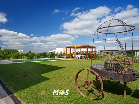 Casa 6 Amb. Maschwitz | Calidad Premium, Paneles Solares y Piscina