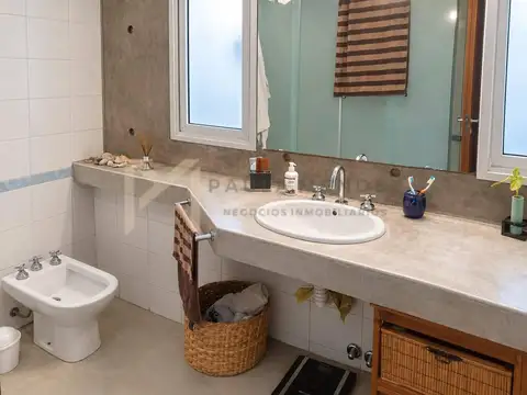 Casa en Venta al Este